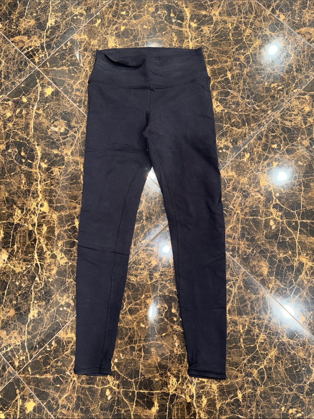 ALO Yoga Woman’s Black High Waist Leggings